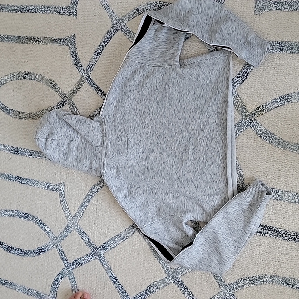 Hollister Cropped Hoodie - Picture 5 of 5